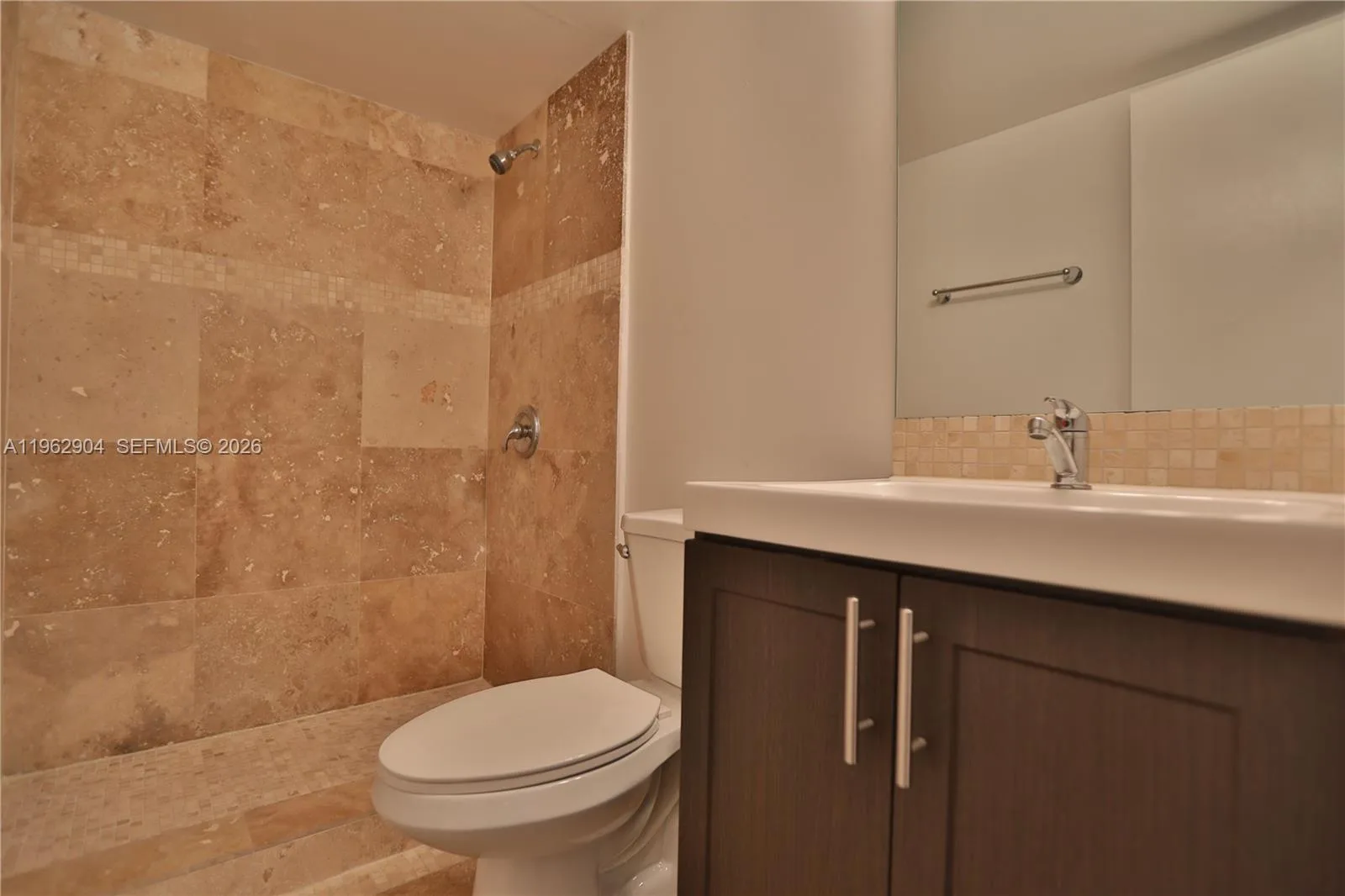 600 NE 36th St # 507, Miami, FL 33137 photo 13