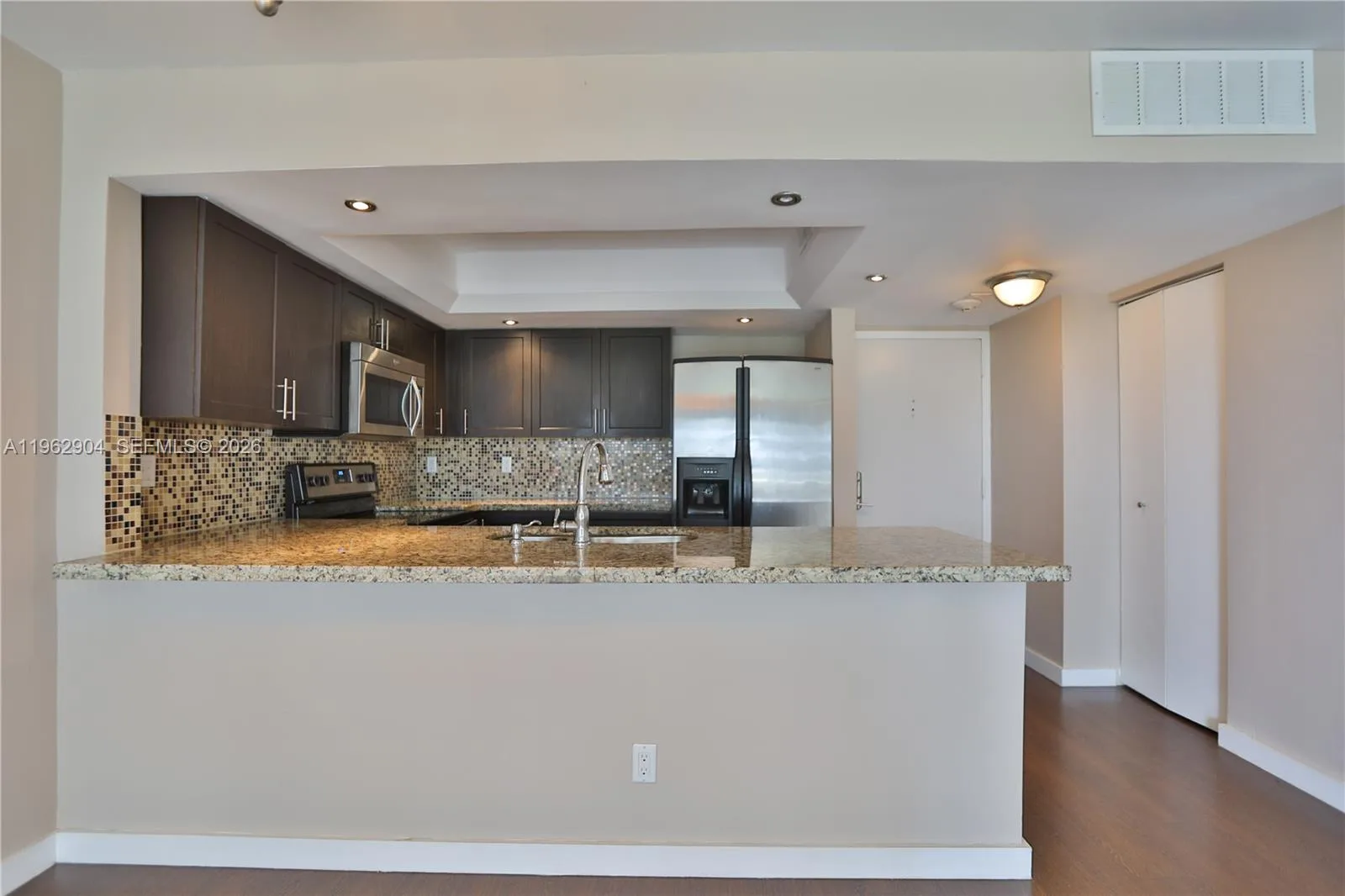 600 NE 36th St # 507, Miami, FL 33137 photo 6