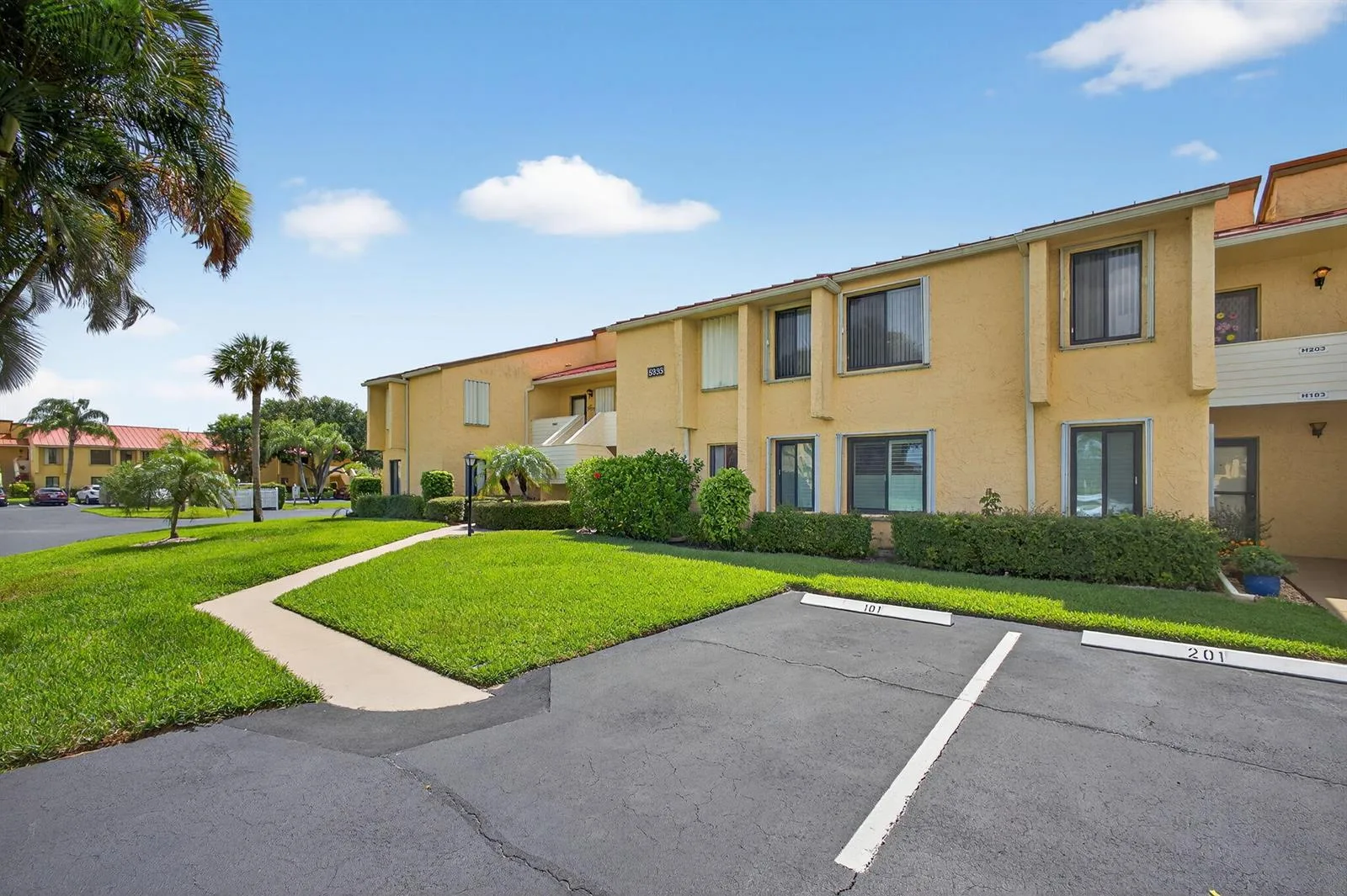 5335 SE Miles Grant Road # 102, Stuart, FL 34997