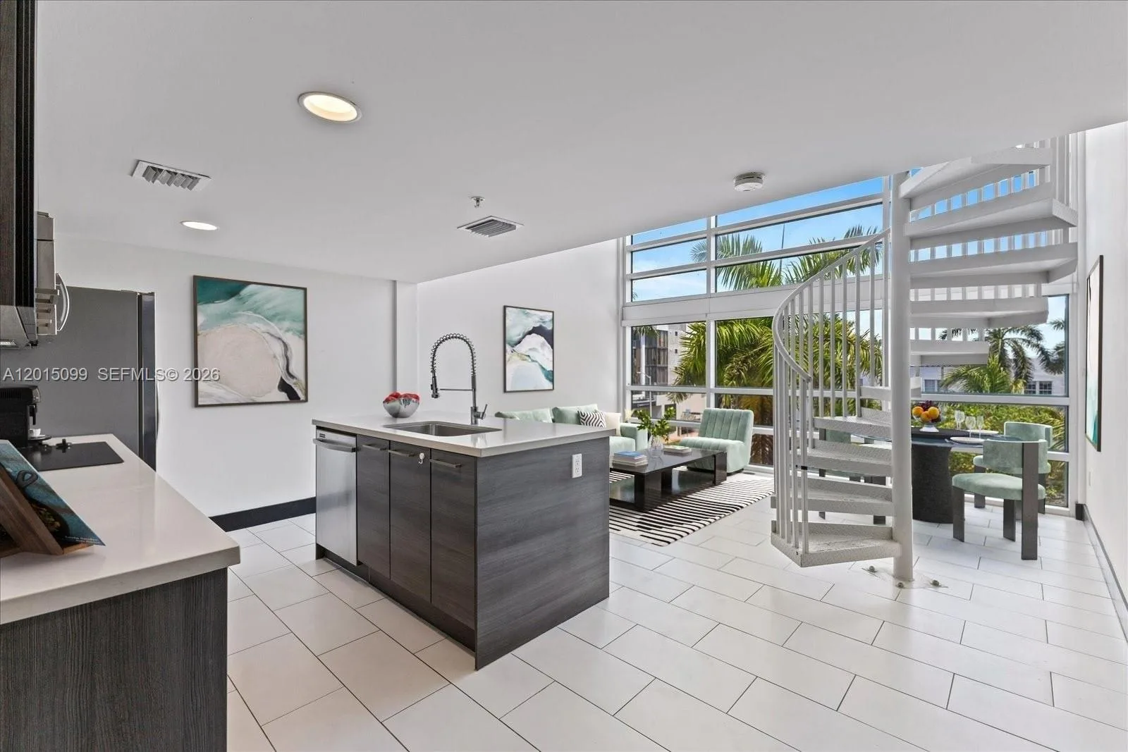 421 Meridian Ave # 19, Miami Beach, FL 33139 photo 3