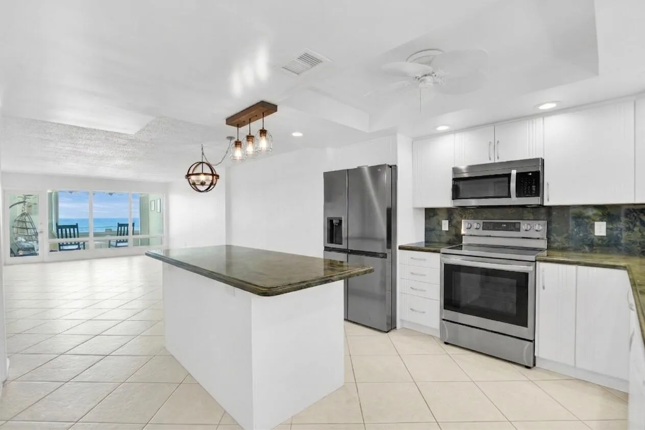 1850 S Ocean Boulevard # 304, Pompano Beach, FL 33062