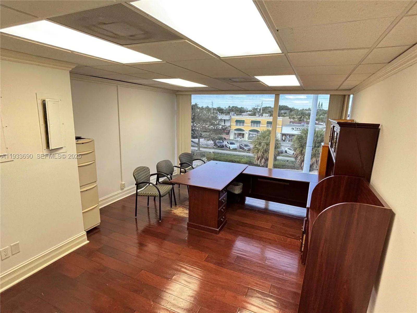 2740 E Oakland Park Blvd # 300, Fort Lauderdale, FL 33306 photo 4