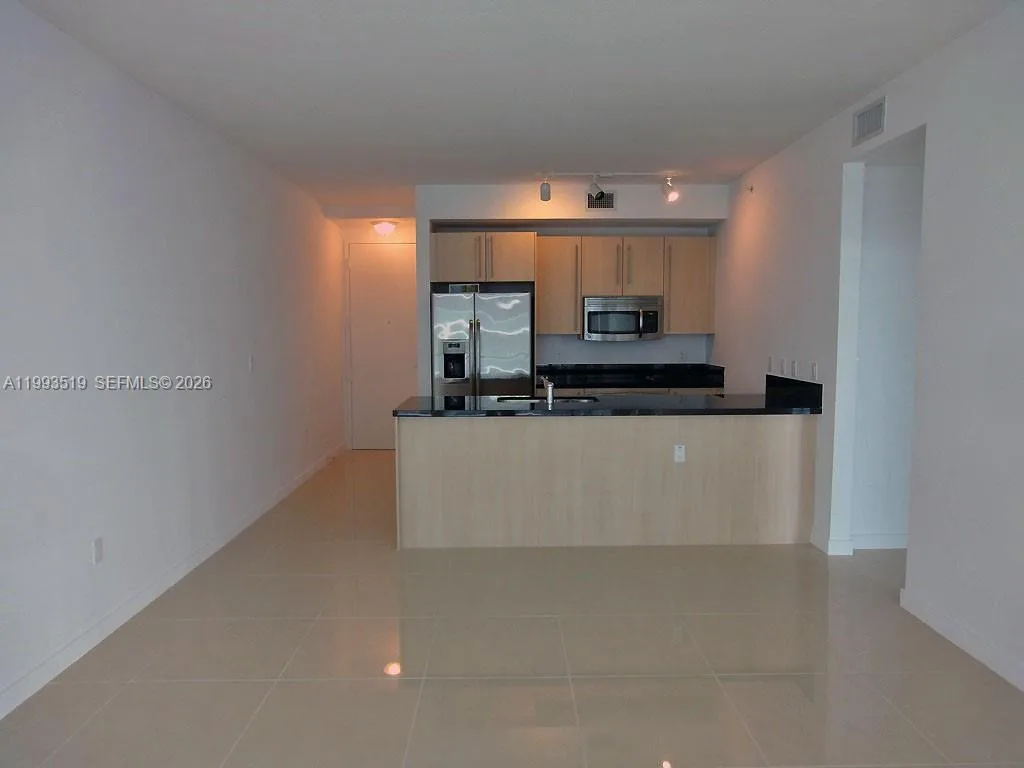 1111 SW 1 AV # 1715-N, Miami, FL 33130 photo 3