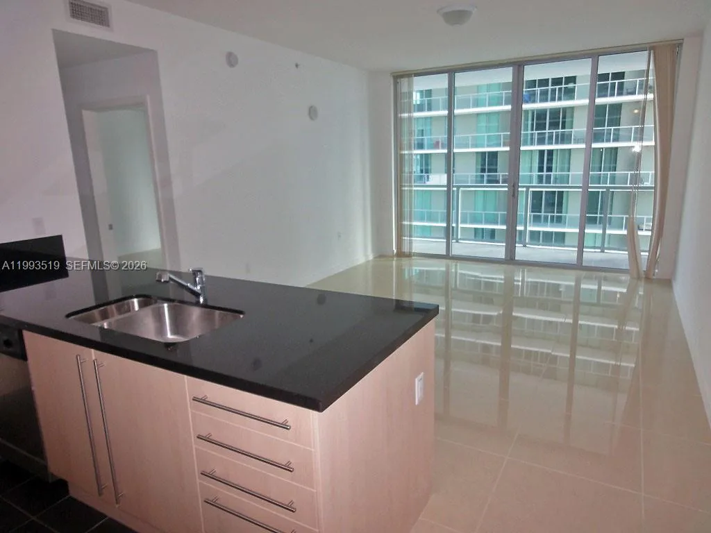 1111 SW 1 AV # 1715-N, Miami, FL 33130 photo 4