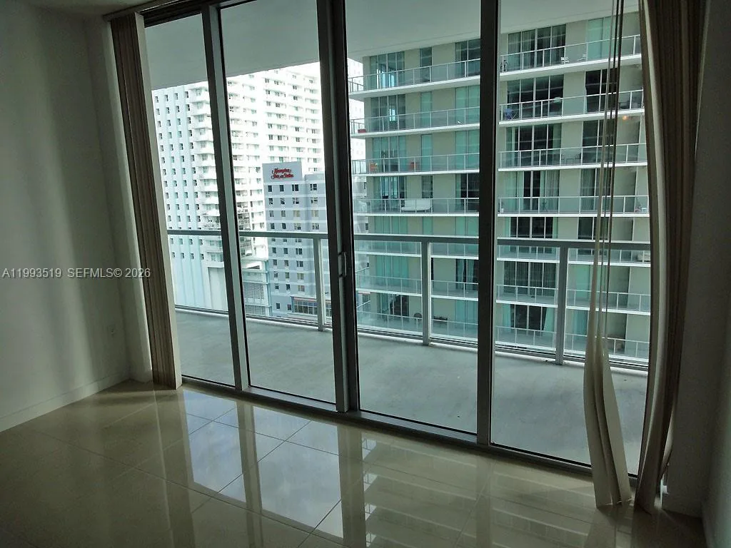 1111 SW 1 AV # 1715-N, Miami, FL 33130 photo 5