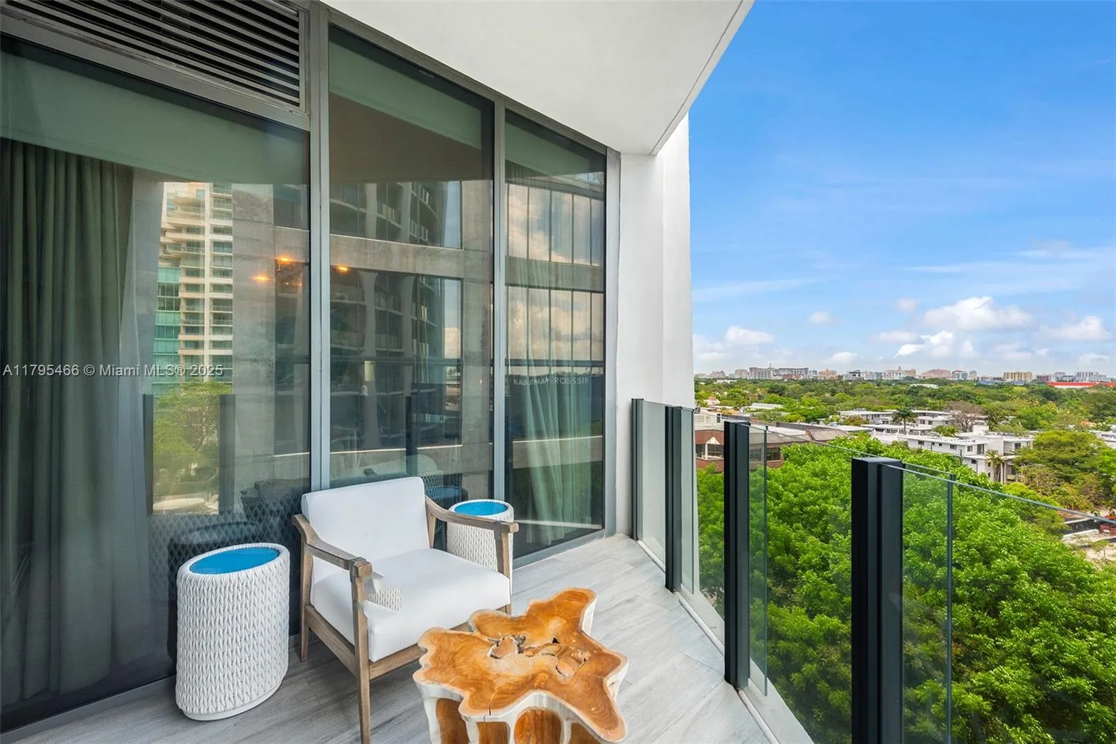 2831 S Bayshore Dr # 905, Miami, FL 33133 photo 10
