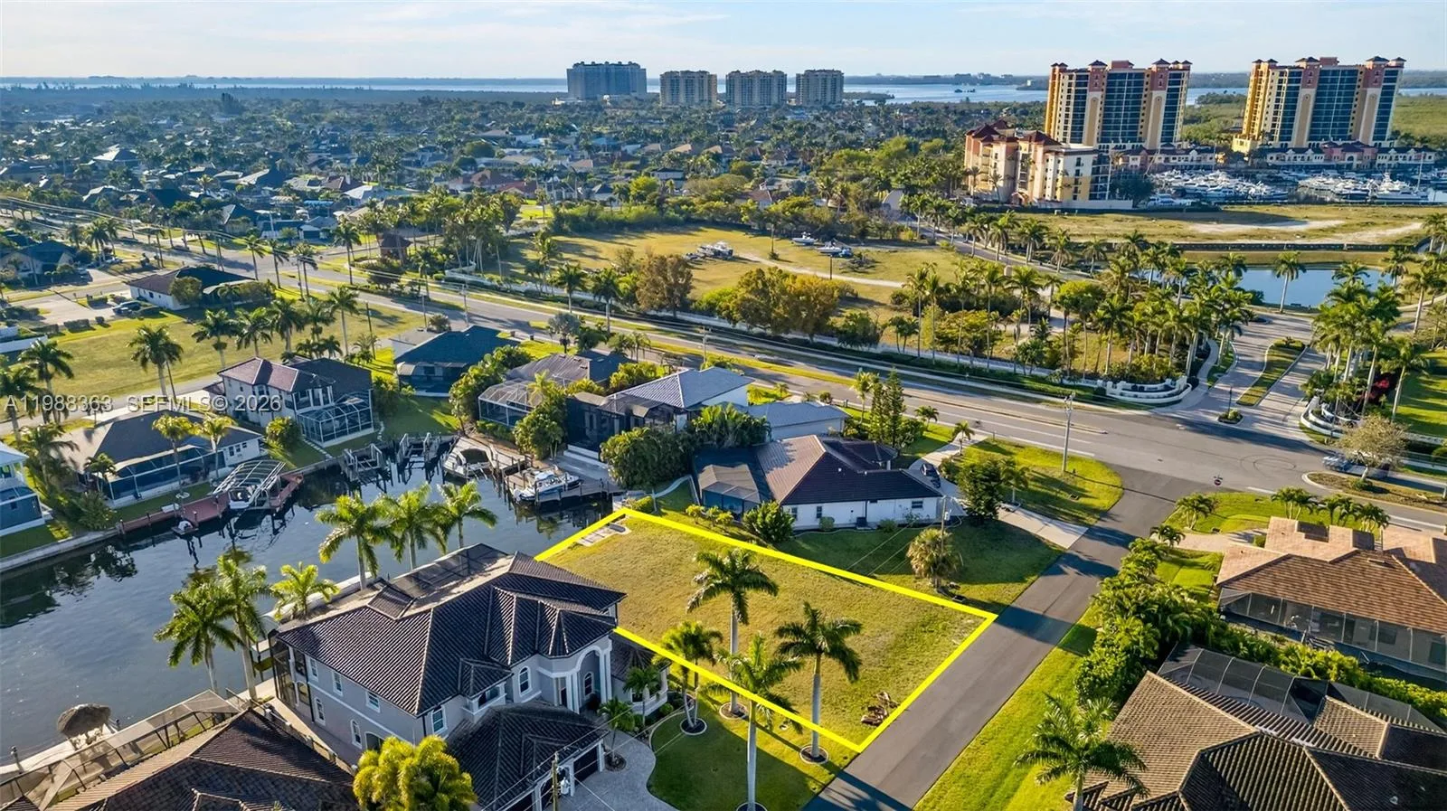 5423 SW 17th Ave, Cape Coral, FL 33914