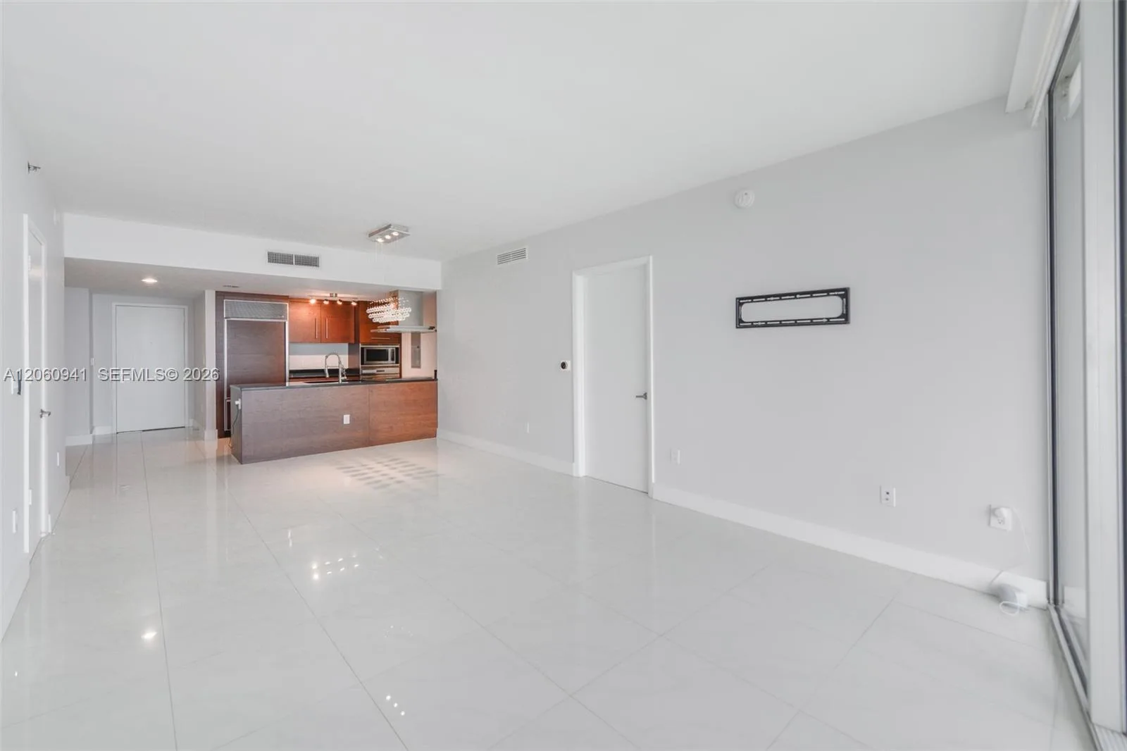 495 Brickell Ave # 5205, Miami, FL 33131 photo 5