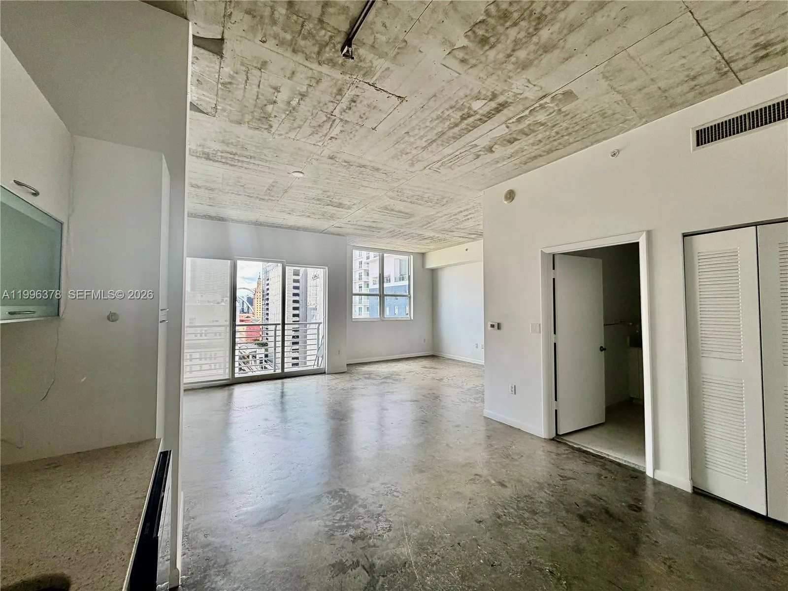 133 NE 2nd Ave # 1011, Miami, FL 33132 photo 10