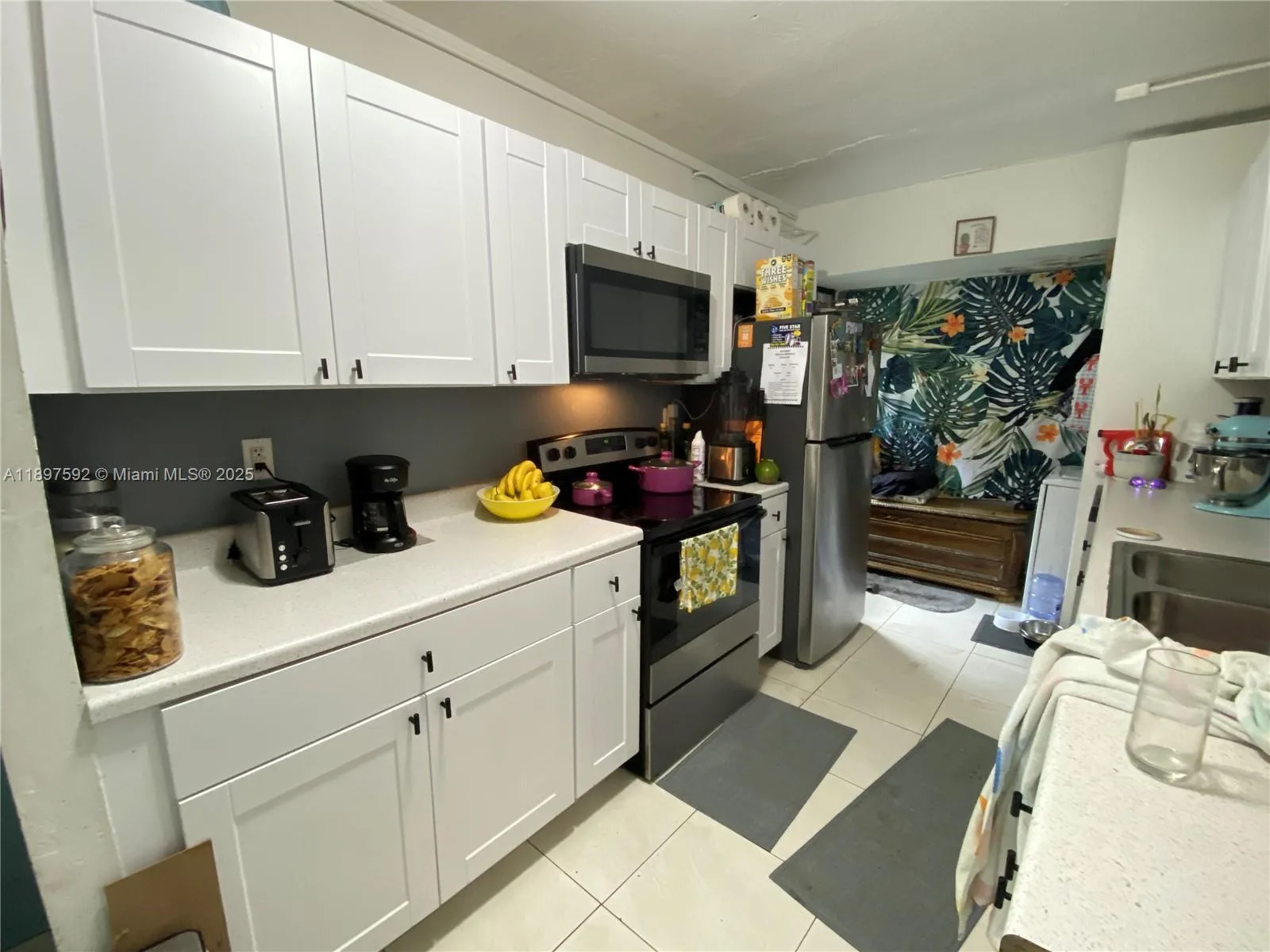 1121 NE 214th St, Miami, FL 33179 photo 5