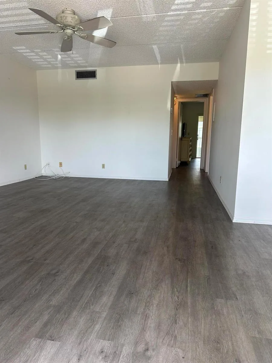 300 Village Green Circle S # 217, Palm Springs, FL 33461 photo 4