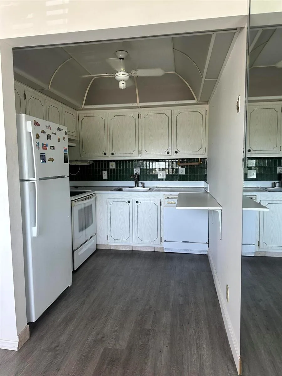 300 Village Green Circle S # 217, Palm Springs, FL 33461 photo 5