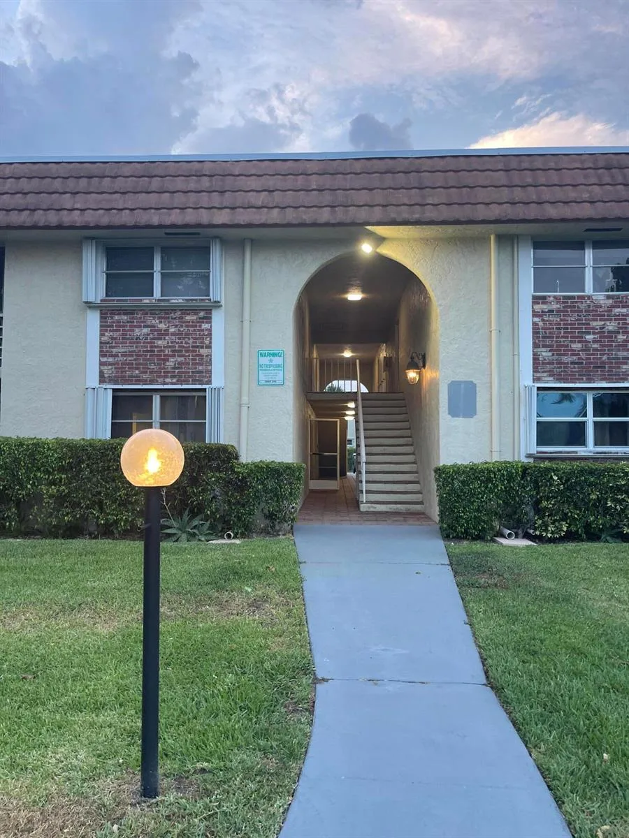 22735 SW 66th Avenue # 207, Boca Raton, FL 33428 photo 5