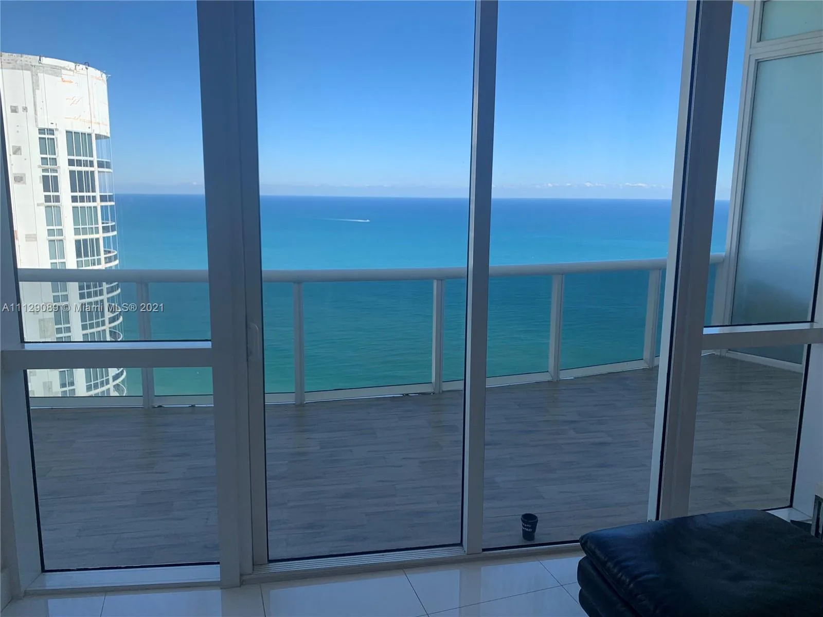 15811 Collins Ave # 4203, Sunny Isles Beach, FL 33160 photo 2