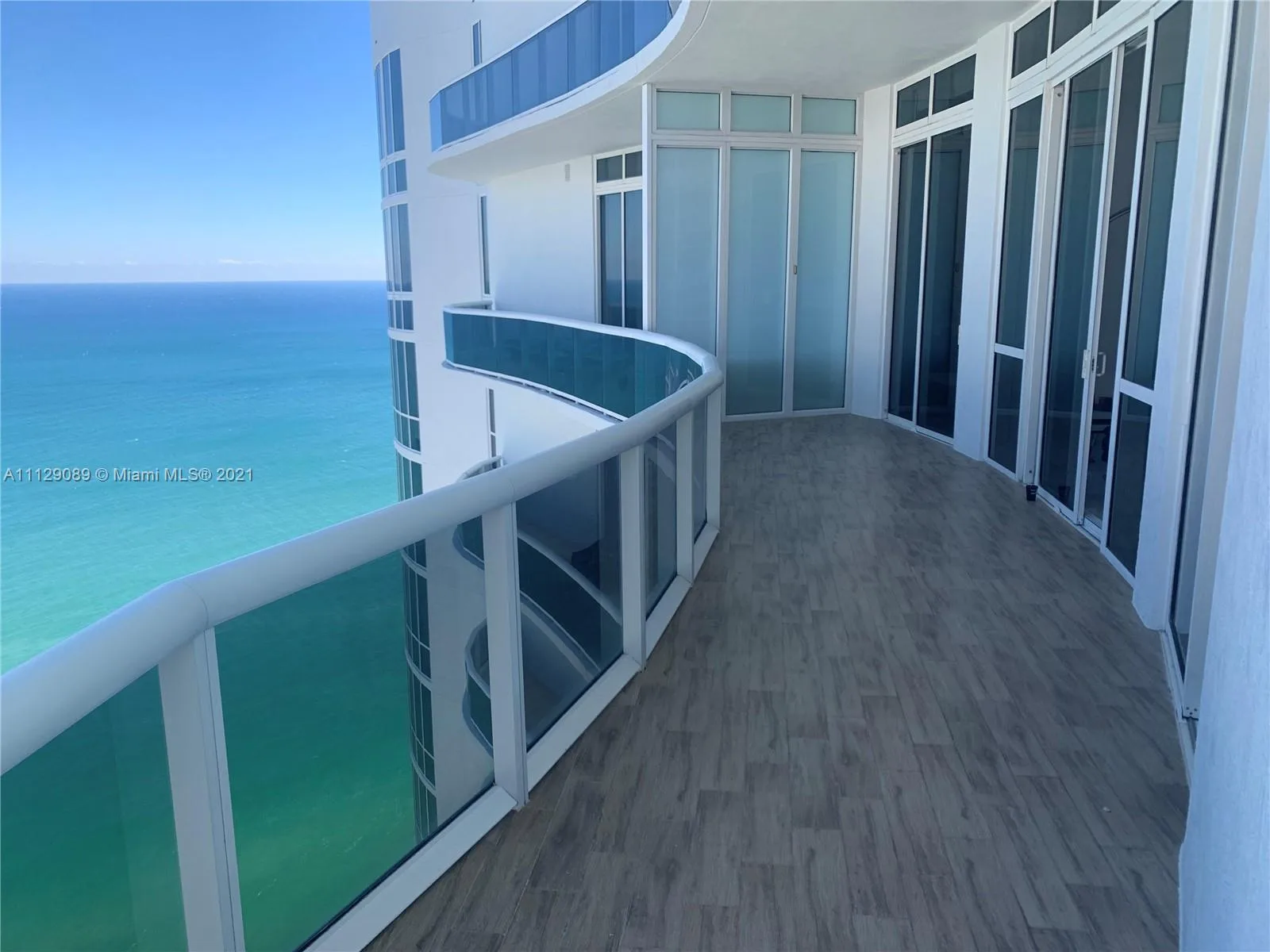 15811 Collins Ave # 4203, Sunny Isles Beach, FL 33160 photo 3
