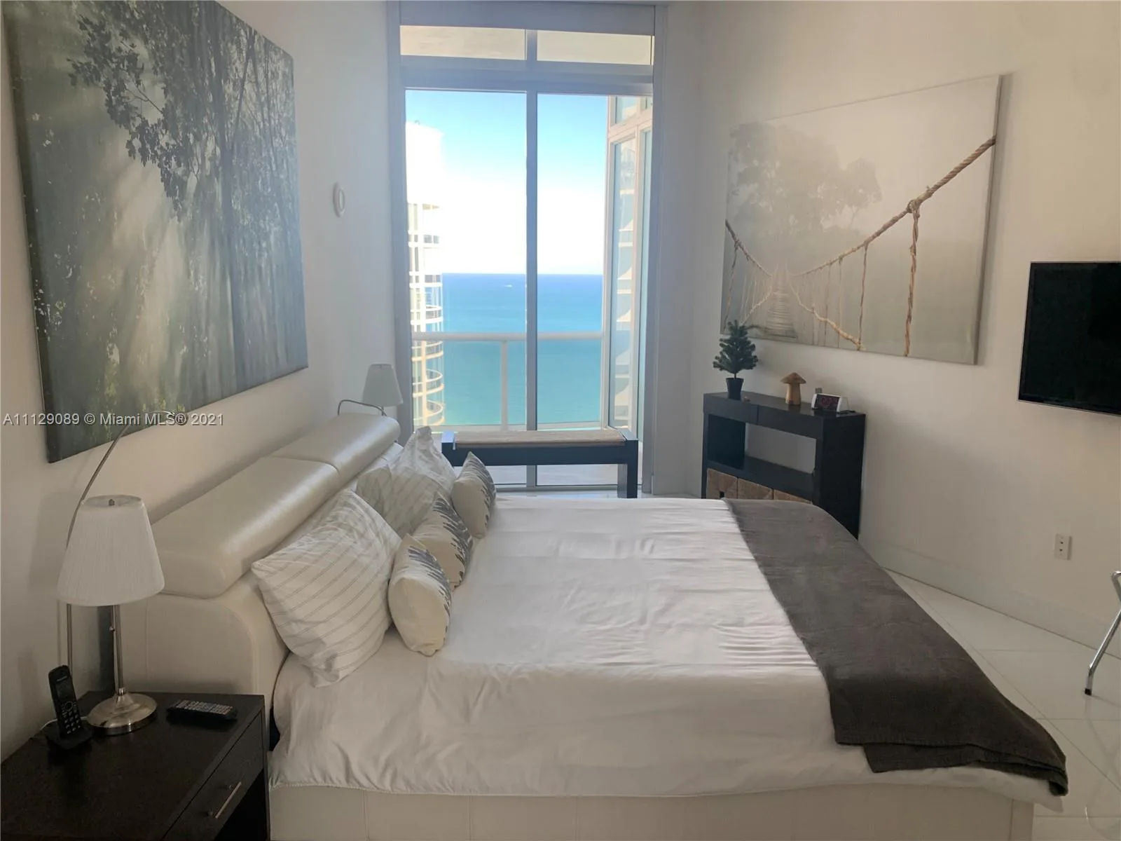 15811 Collins Ave # 4203, Sunny Isles Beach, FL 33160 photo 4
