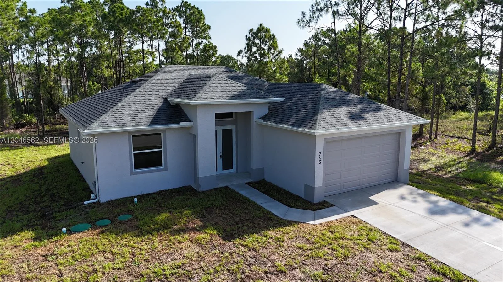745 Manuel St E, Lehigh Acres, FL 33974 photo 3