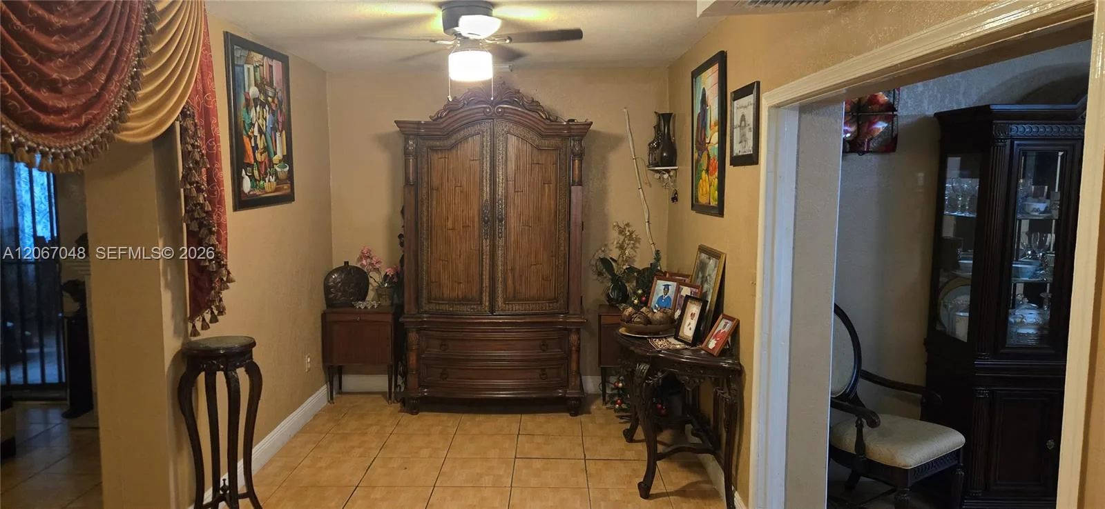 Listing photo 12