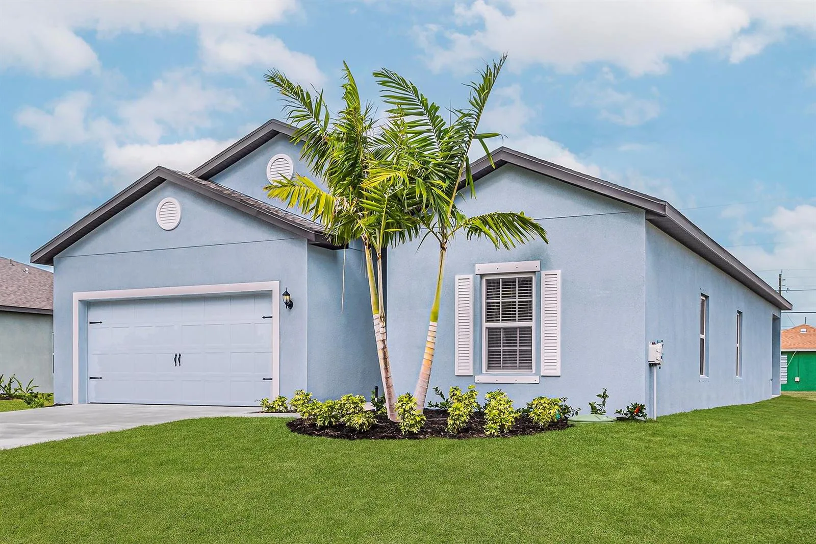7926 105th Avenue, Vero Beach, FL 32967 photo 2