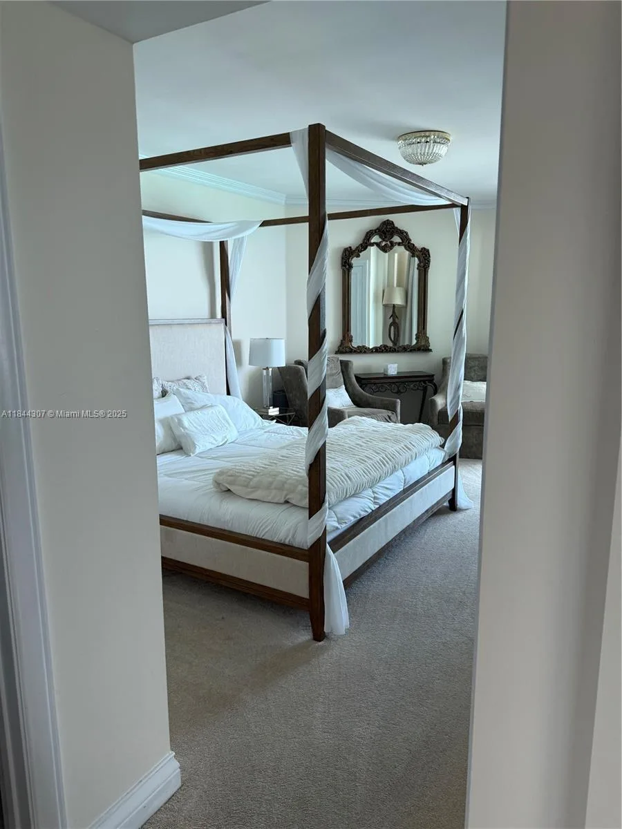 5025 Collins Ave # 1908, Miami Beach, FL 33140 photo 11