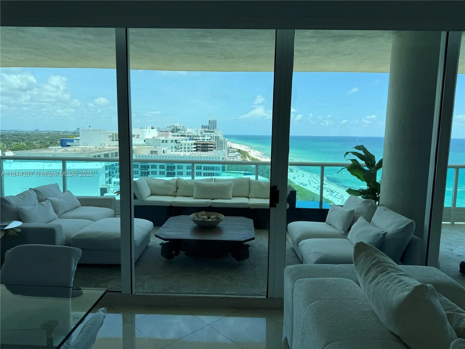 5025 Collins Ave # 1908, Miami Beach, FL 33140 photo 8