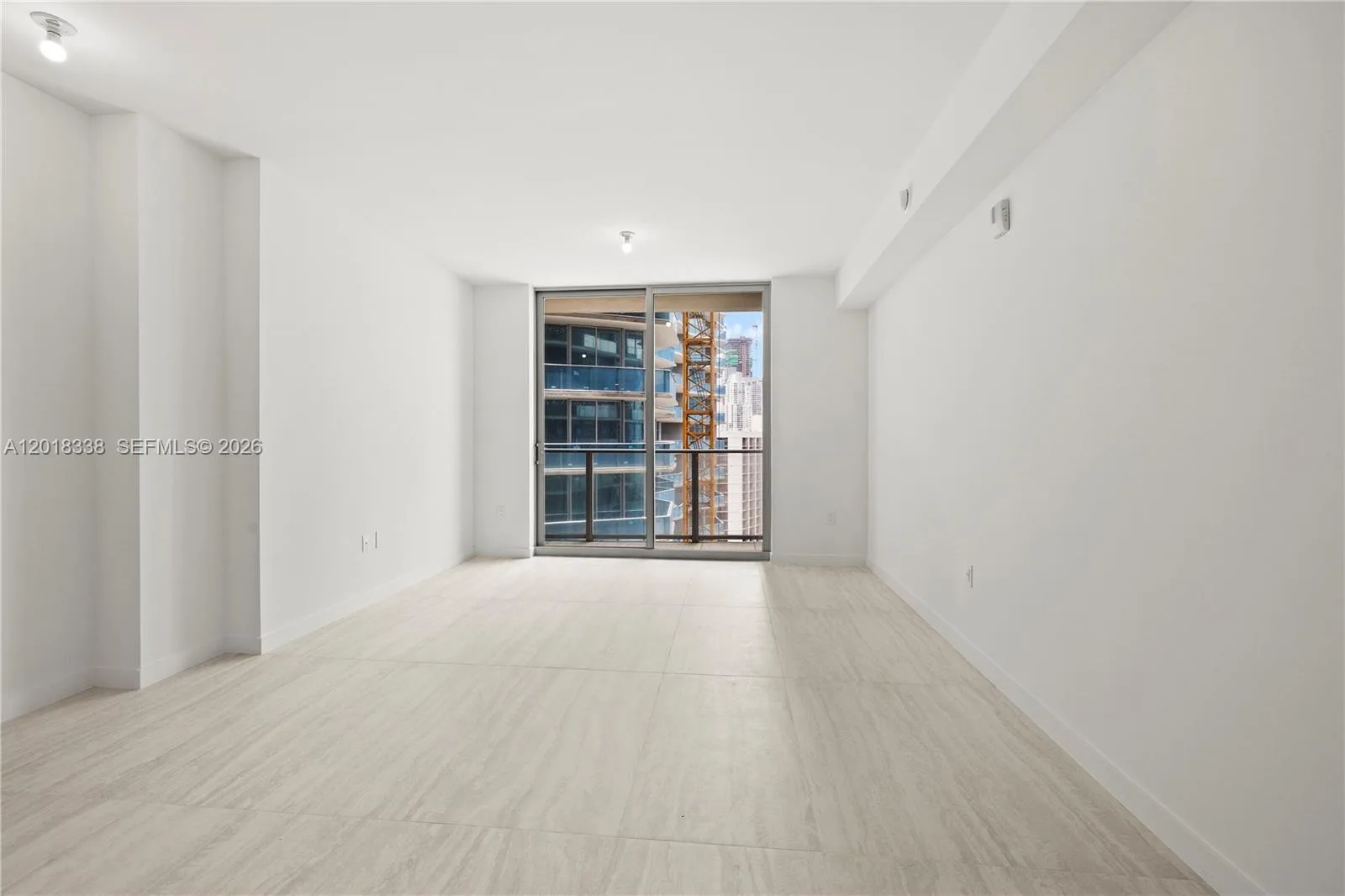 77 SE 5TH # 2404, Miami, FL 33131 photo 9