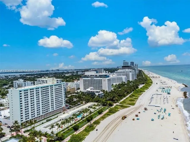 2899 Collins Ave # 1726, Miami Beach, FL 33140 photo 2