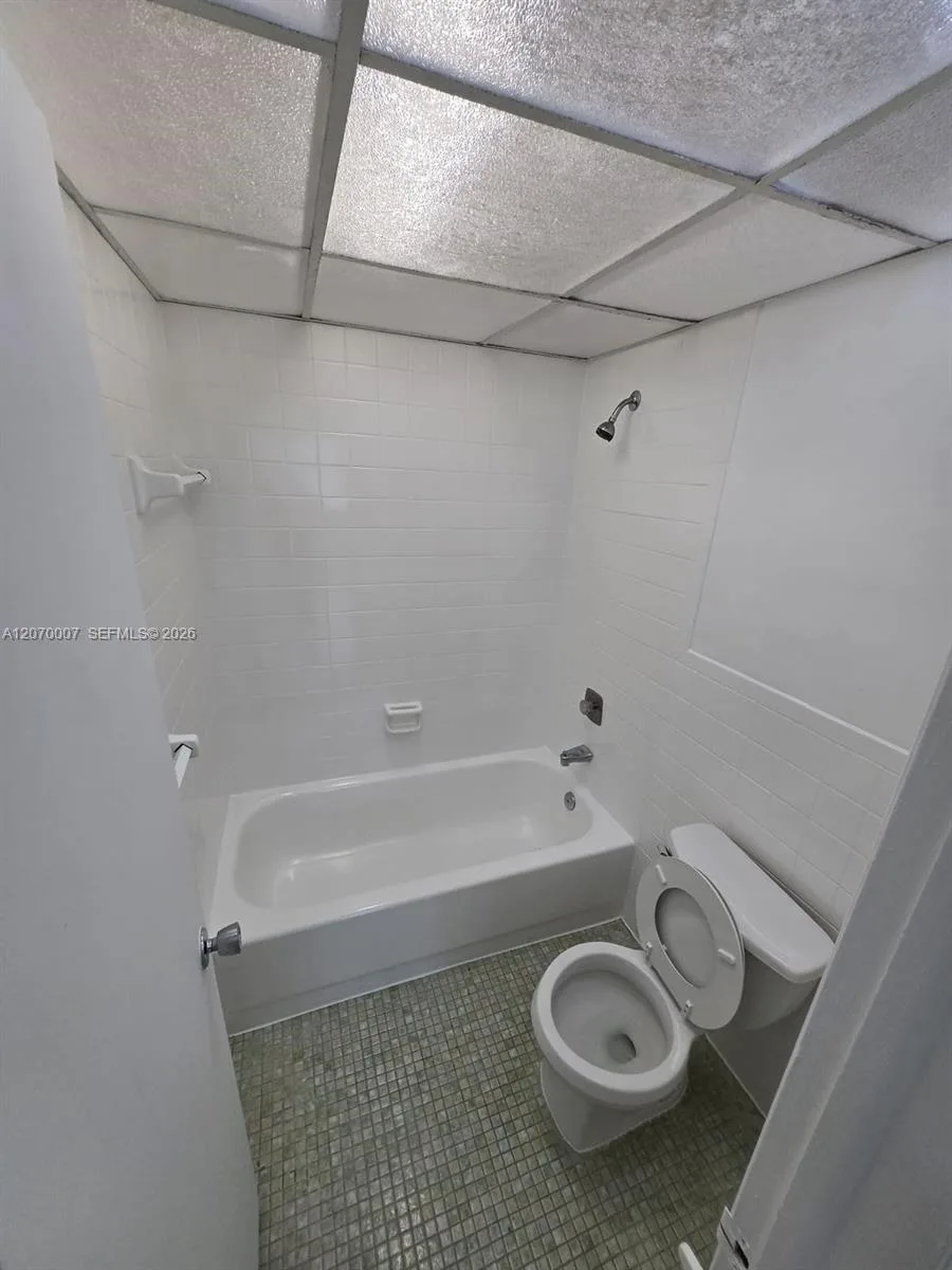 6980 NW 186th St # 3-227A, Hialeah, FL 33015 photo 11