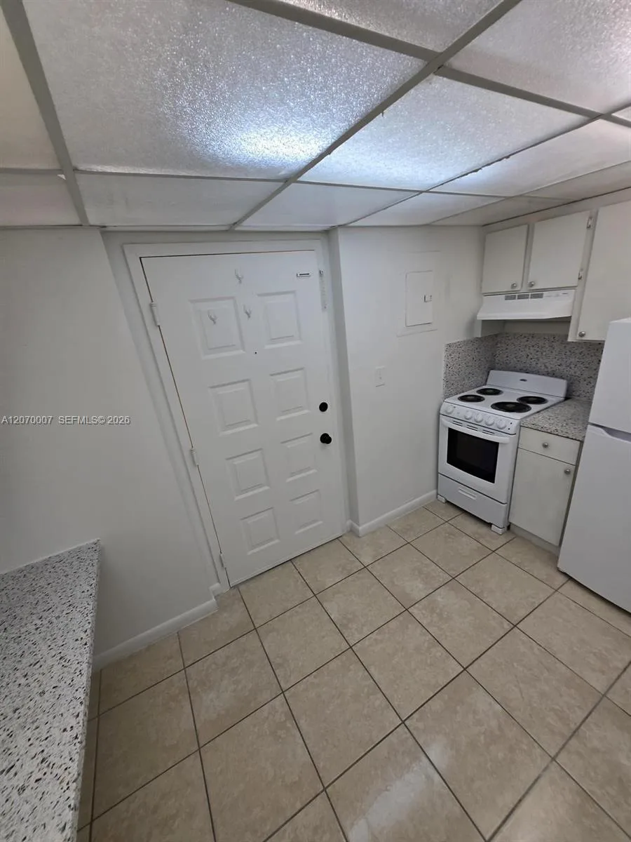 6980 NW 186th St # 3-227A, Hialeah, FL 33015 photo 2