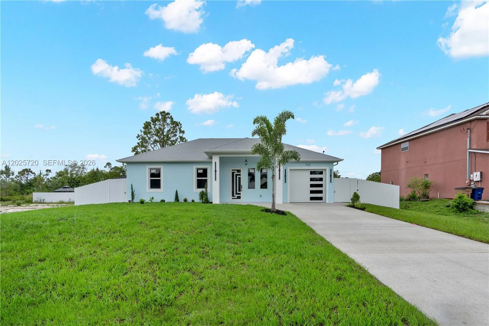 546 E Louisville St, Lehigh Acres, FL 33974 photo 2