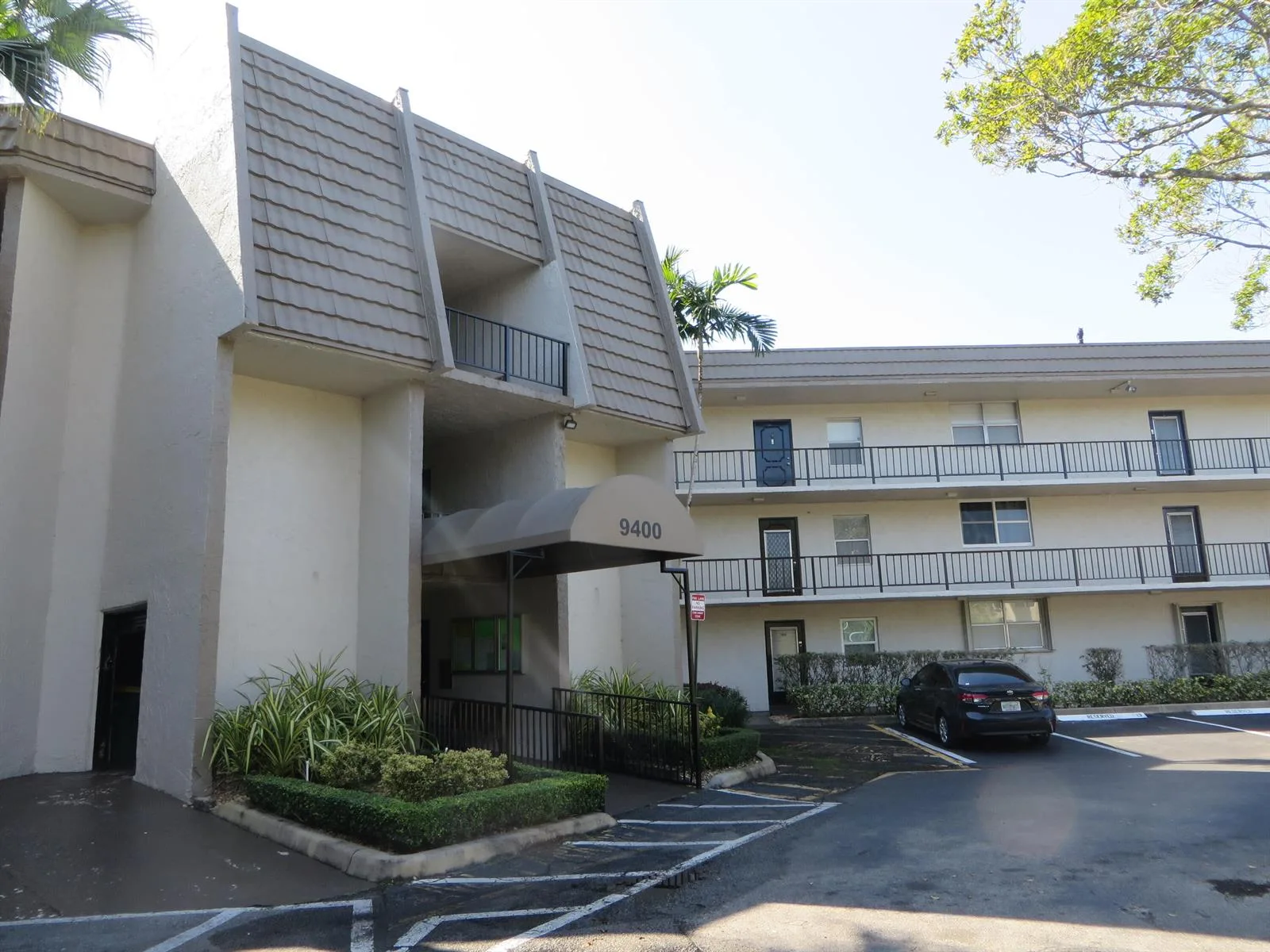 9400 Lime Bay Boulevard # 106, Tamarac, FL 33321