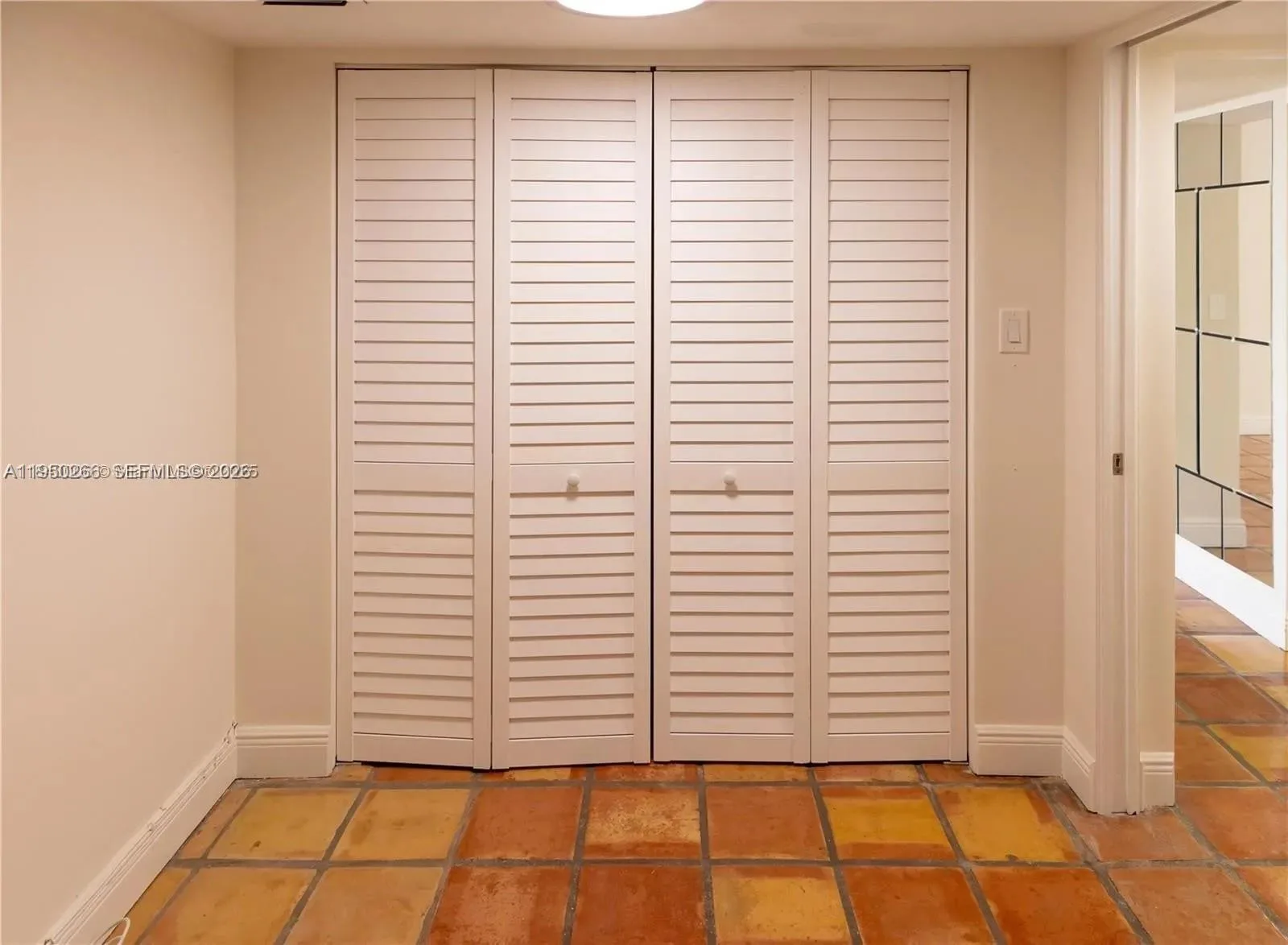 6423 Collins Ave # 1101, Miami Beach, FL 33141 photo 10