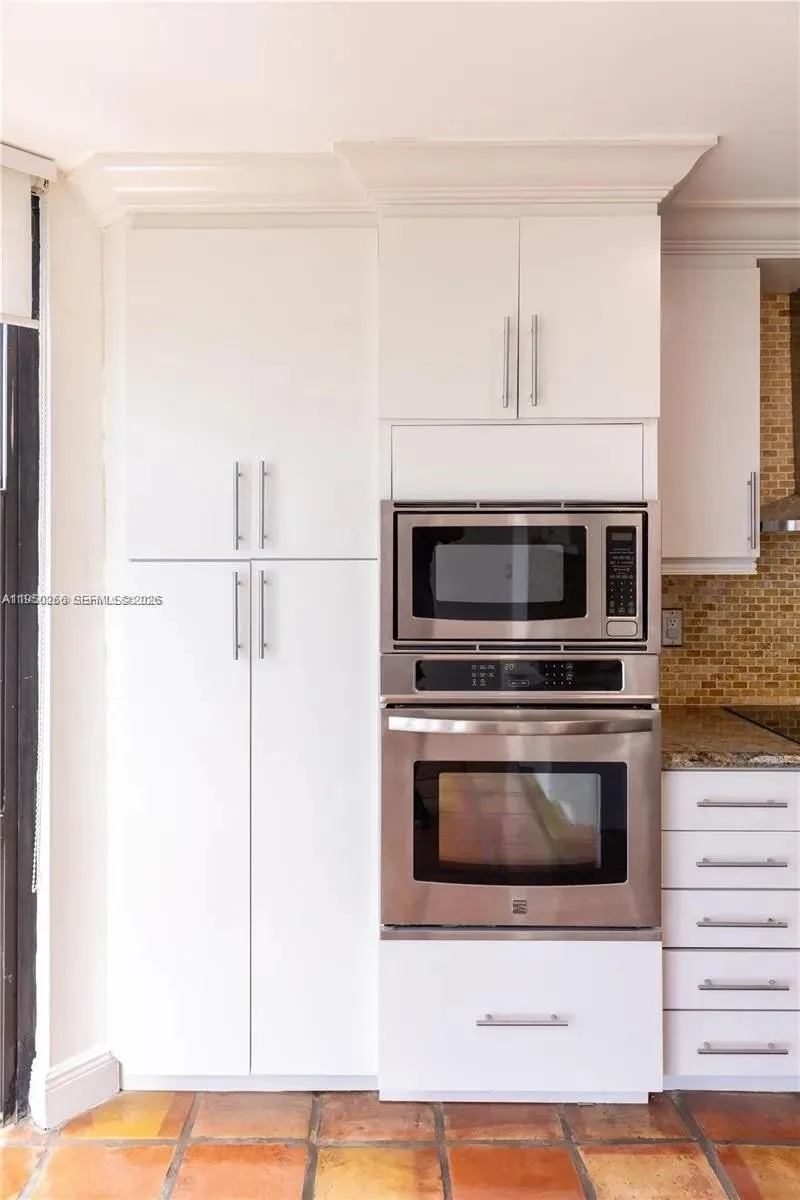 6423 Collins Ave # 1101, Miami Beach, FL 33141 photo 7
