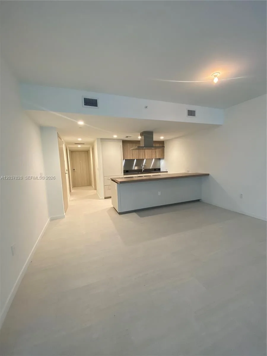 1000 Brickell Plaza # 2007, Miami, FL 33131 photo 3