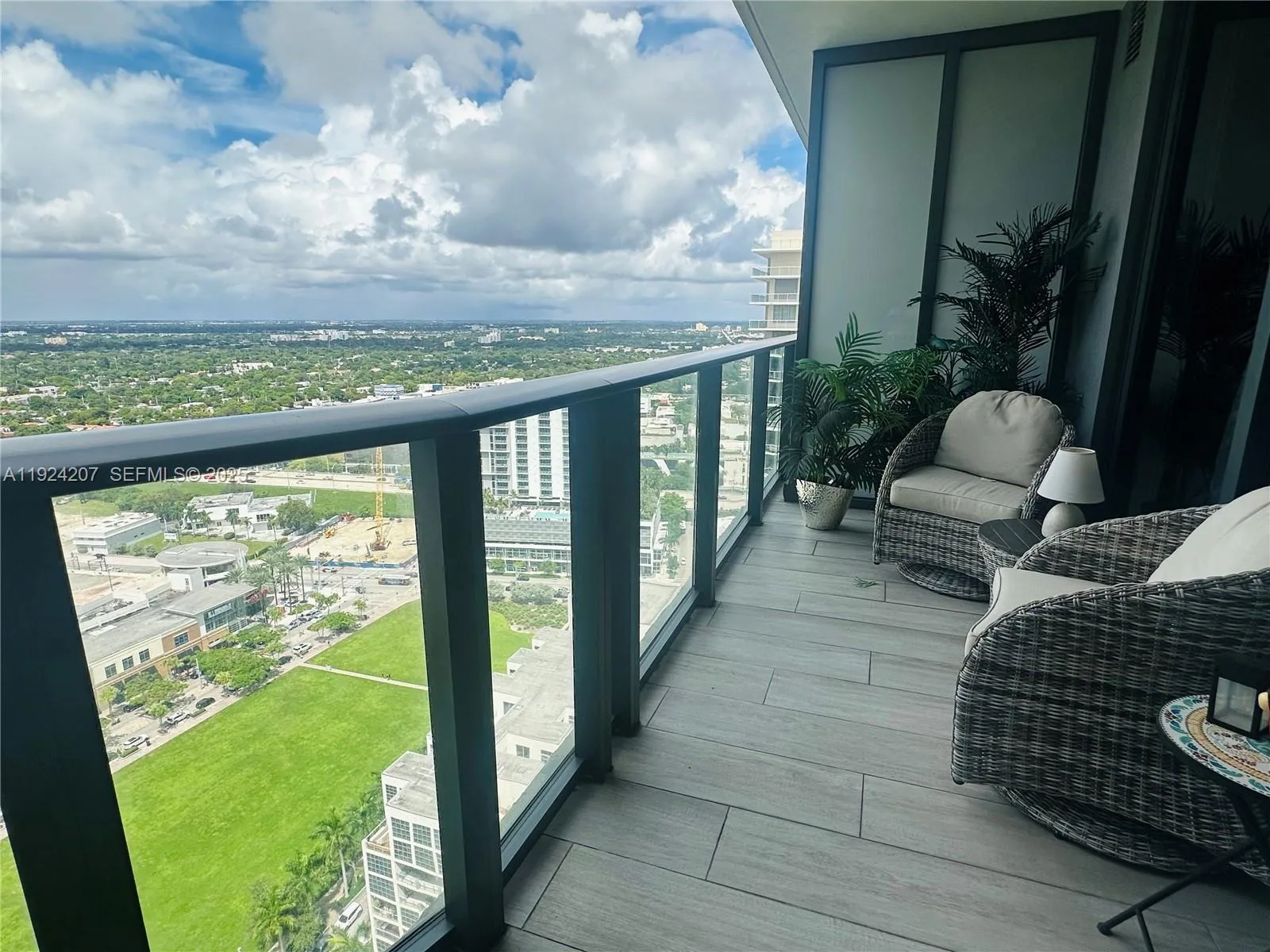 121 NE 34th St # 3014, Miami, FL 33137 photo 10