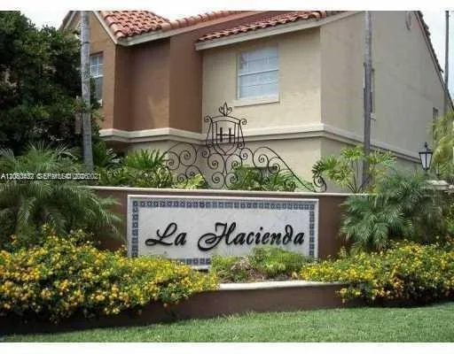 18314 NW 68th Ave # K, Hialeah, FL 33015