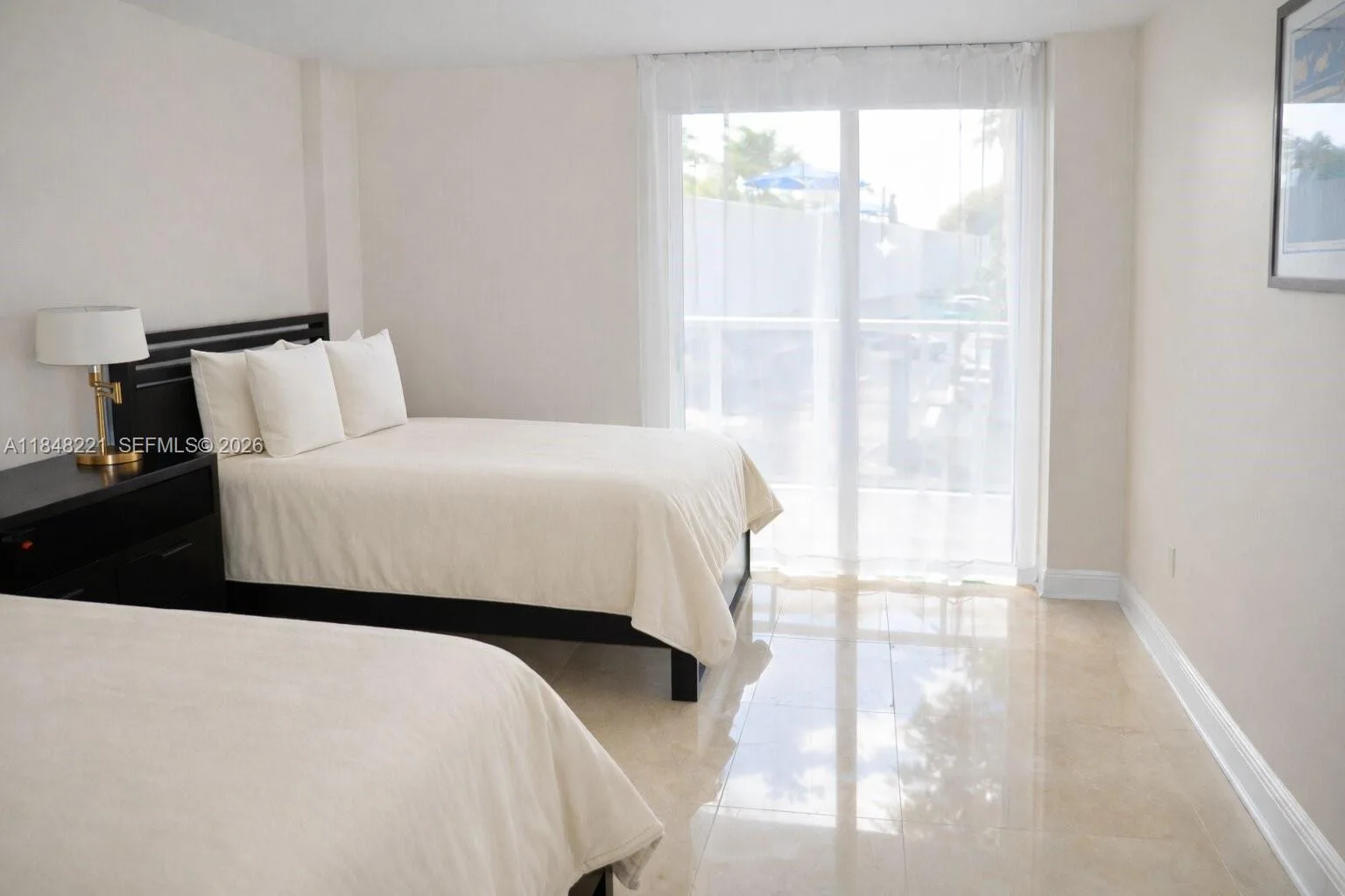 3701 N Country Club Dr # 204, Aventura, FL 33180 photo 5
