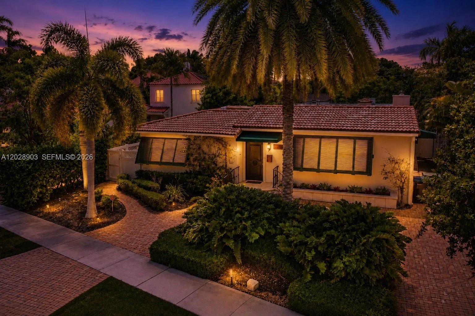 623 NE 17th Way, Fort Lauderdale, FL 33304