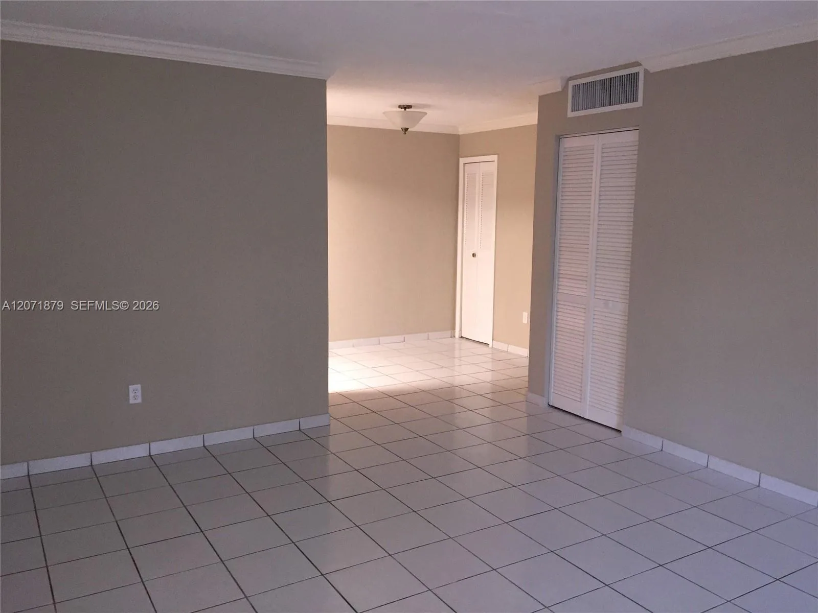 10740 N Kendall Dr # L-15, Miami, FL 33176 photo 2