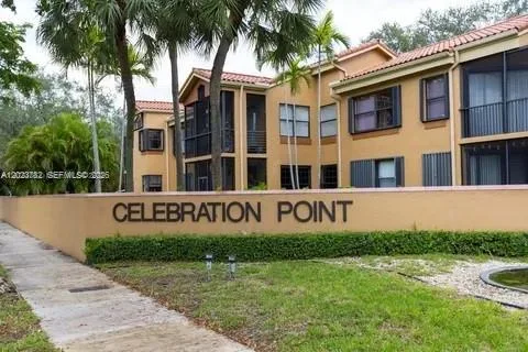 15525 N Miami Lakeway N # 205-8, Miami Lakes, FL 33014