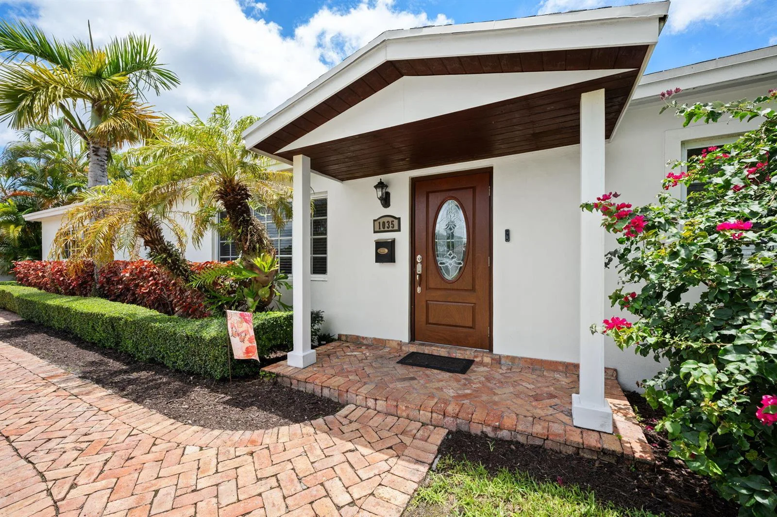 1035 SW 100th Court, Miami, FL 33174