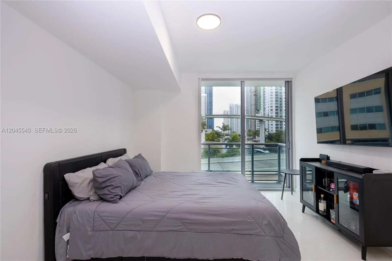 350 S Miami Ave # 306, Miami, FL 33130 photo 5