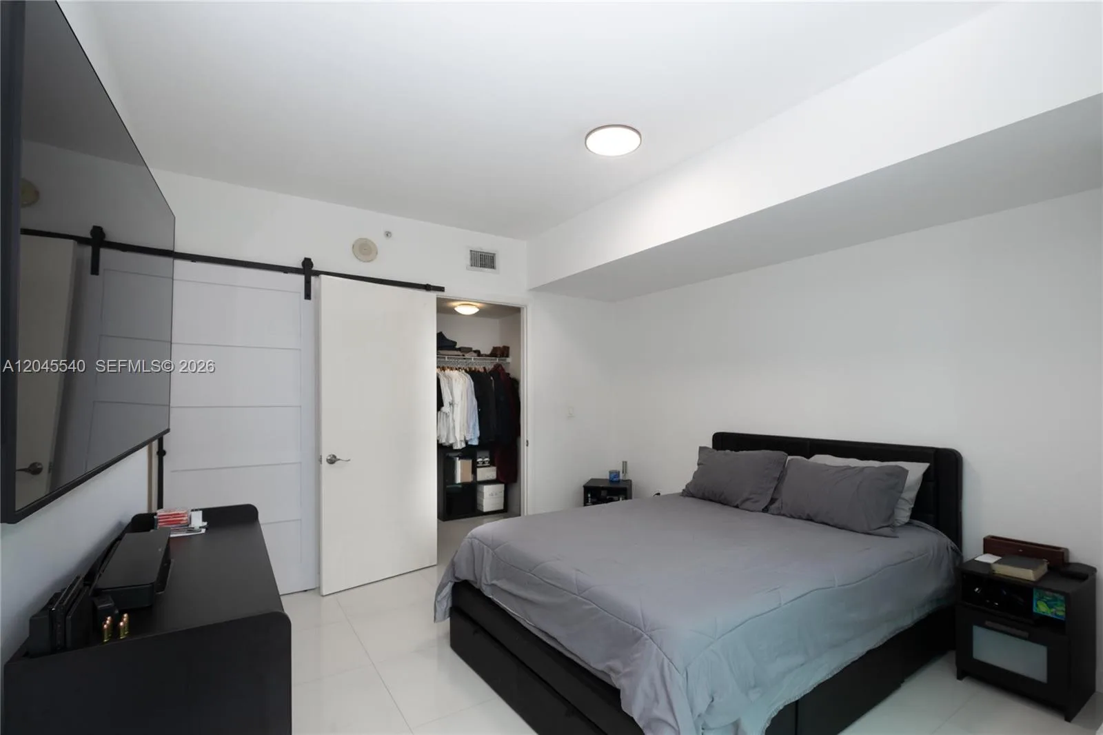 350 S Miami Ave # 306, Miami, FL 33130 photo 6
