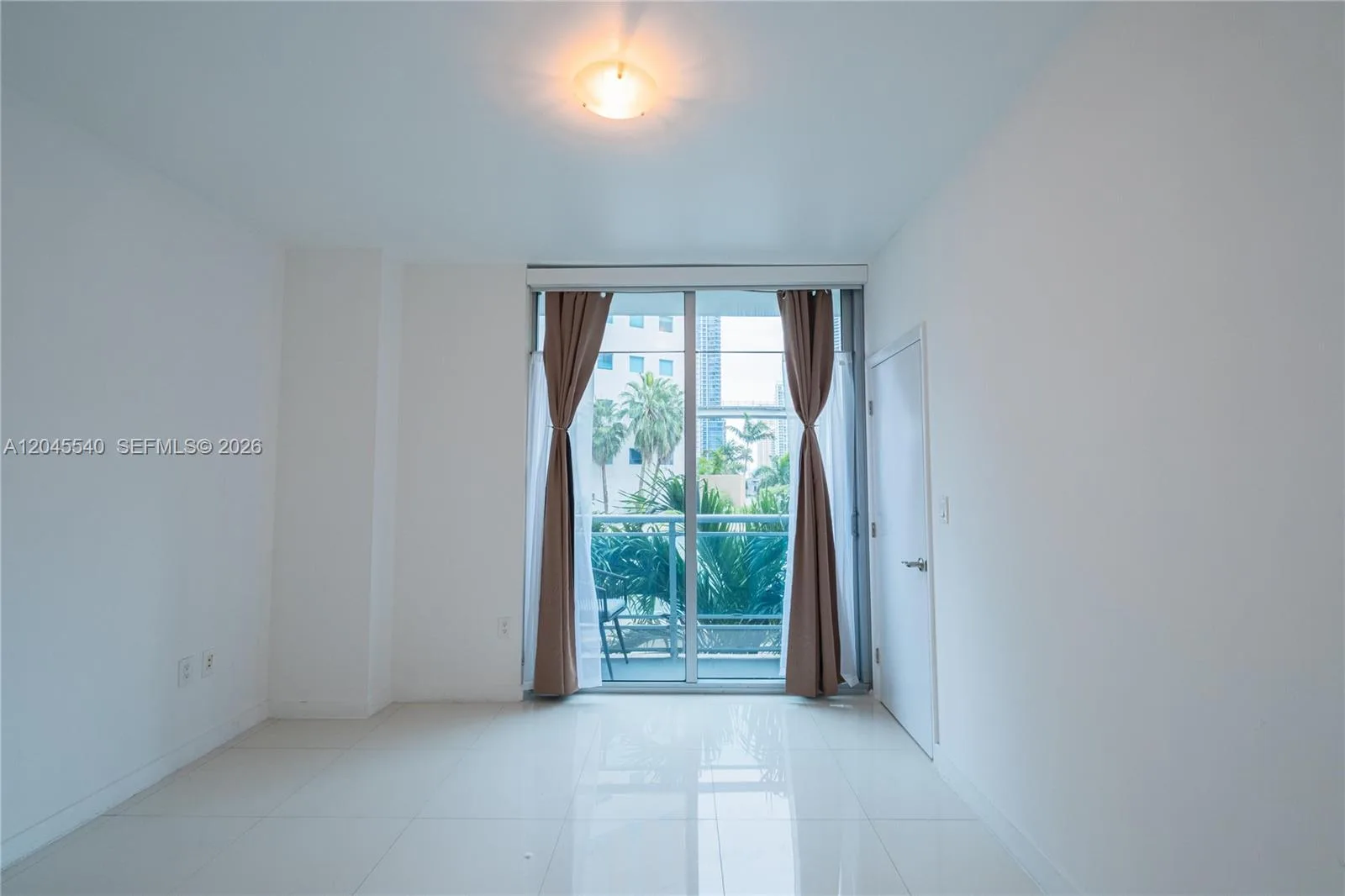 350 S Miami Ave # 306, Miami, FL 33130 photo 8