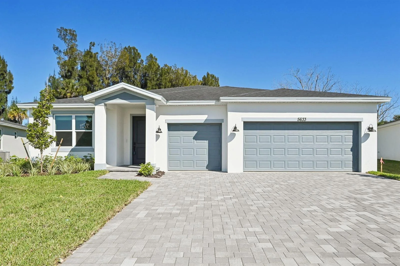 5633 Hampton Park Circle, Vero Beach, FL 32966