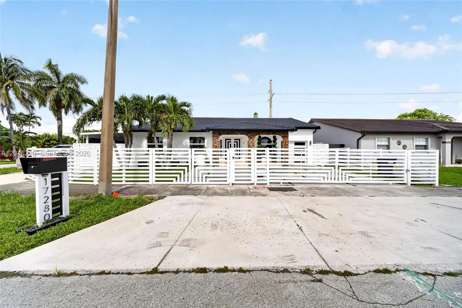 17280 SW 146th Ct, Miami, FL 33177 photo 2