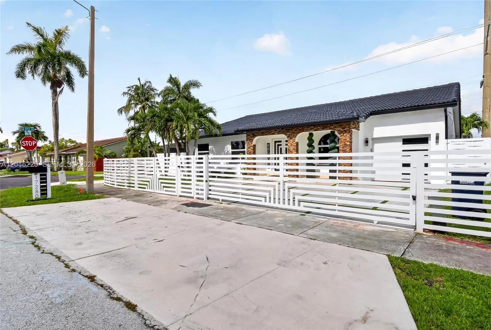17280 SW 146th Ct, Miami, FL 33177 photo 3