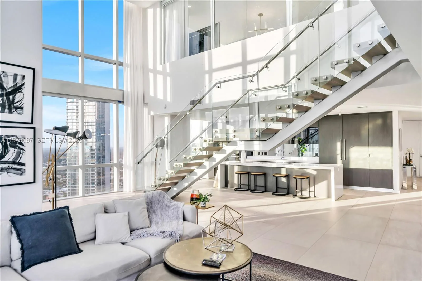 851 NE 1st Avenue # Penthouse 4612, Miami, FL 33132 photo 2