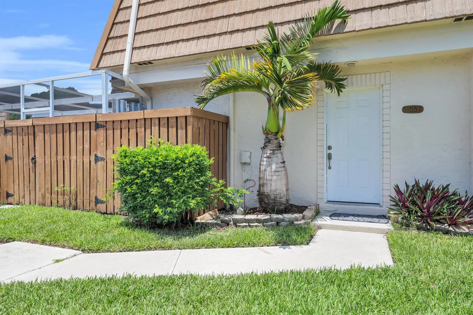 11557 WINCHESTER Drive, Palm Beach Gardens, FL 33410 photo 4