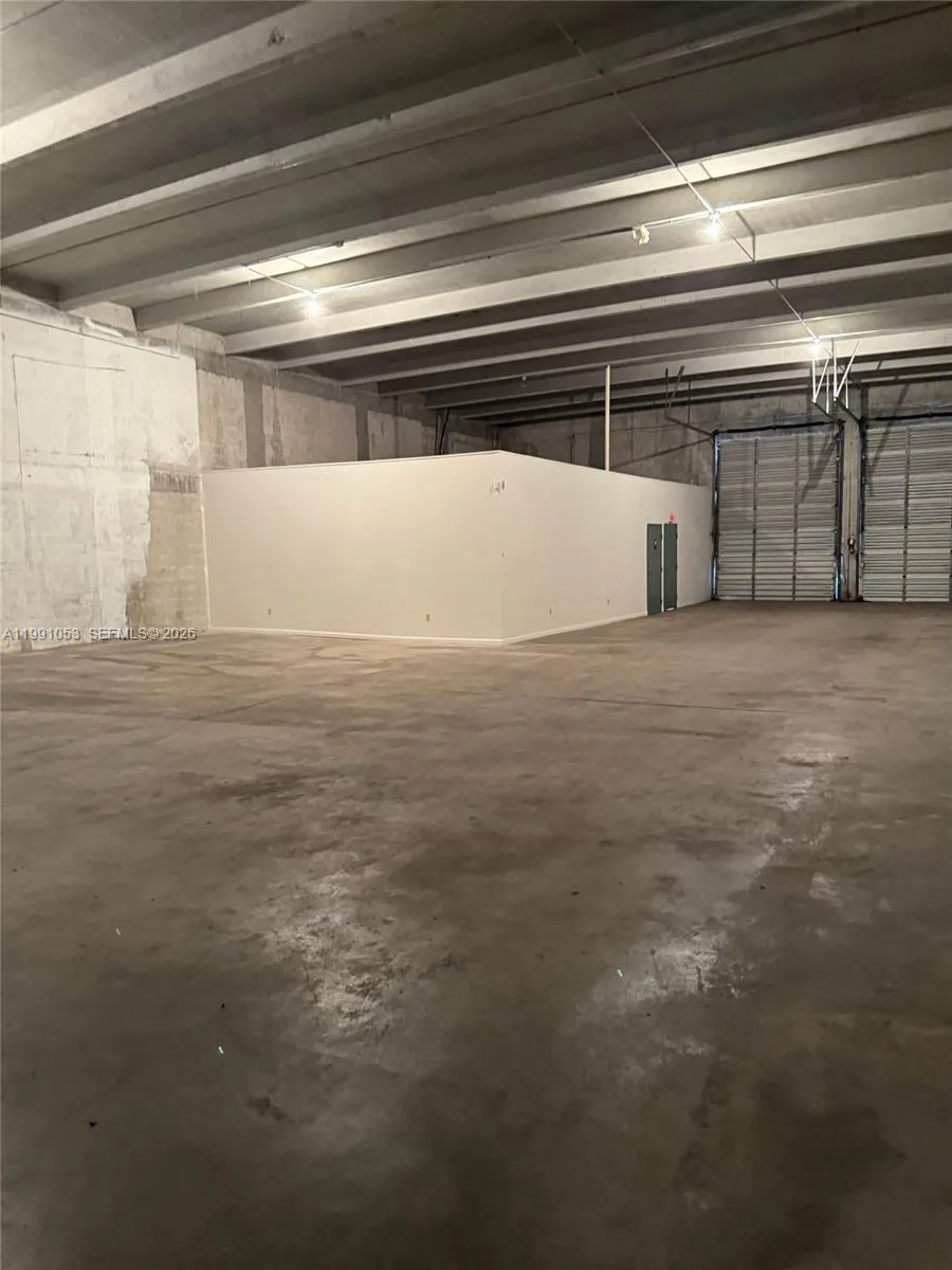 6995 NW 82nd Ave # 45, Medley, FL 33166